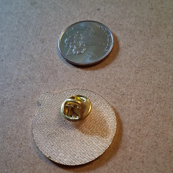 Retractaway Enamel Pin - Picture 5 of 6